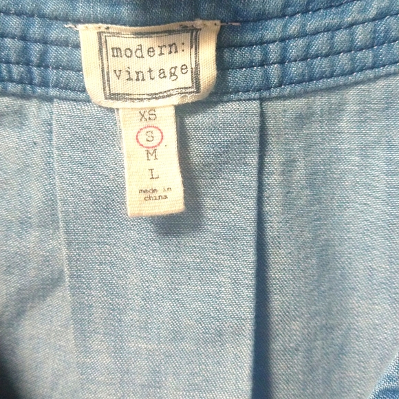 Modern Vintage Dress - Picture 2 of 5